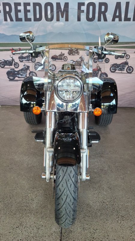 2019 Harley-davidson FLRT FREEWHEELER Black