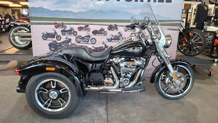 2019 Harley-davidson FLRT FREEWHEELER Black