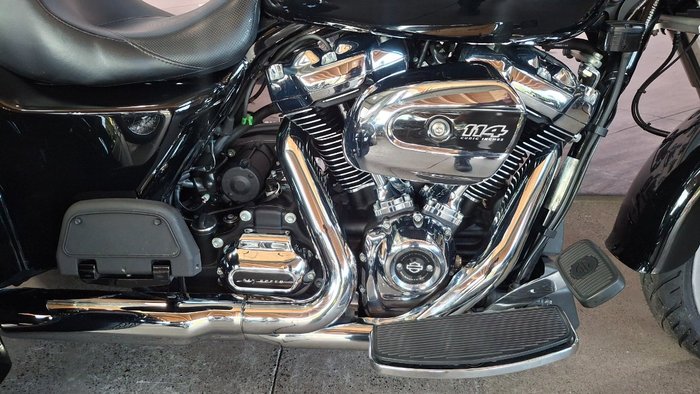 2019 Harley-davidson FLRT FREEWHEELER Black