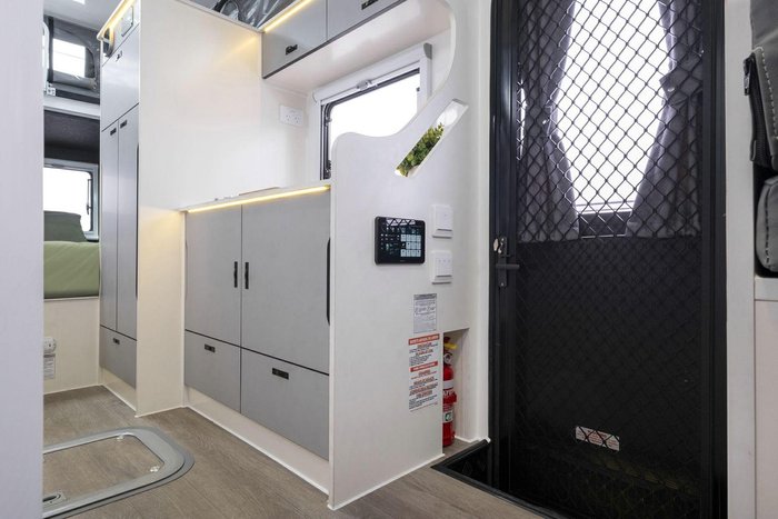 2025 Windsor Rapid 15D 15'