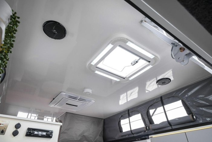 2025 Windsor Rapid 15D 15'