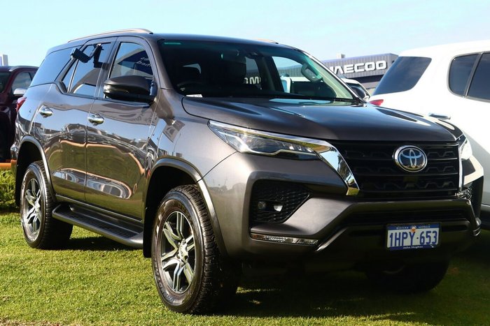 2022 Toyota Fortuner