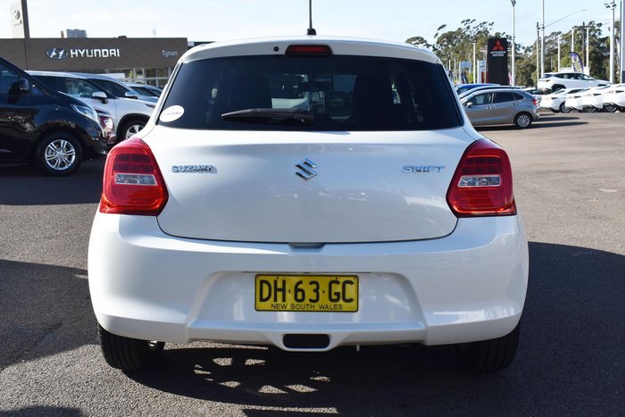 2023 Suzuki Swift GL AZ Series II Pure White