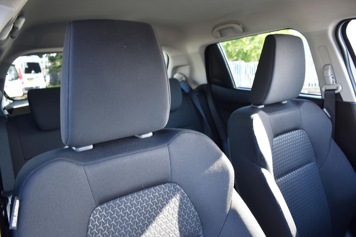 2023 Suzuki Swift GL AZ Series II Pure White