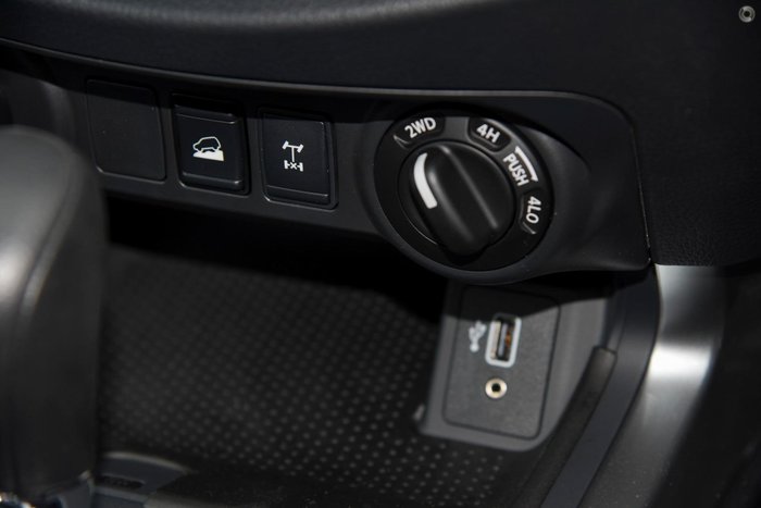2024 Nissan Navara SL Warrior