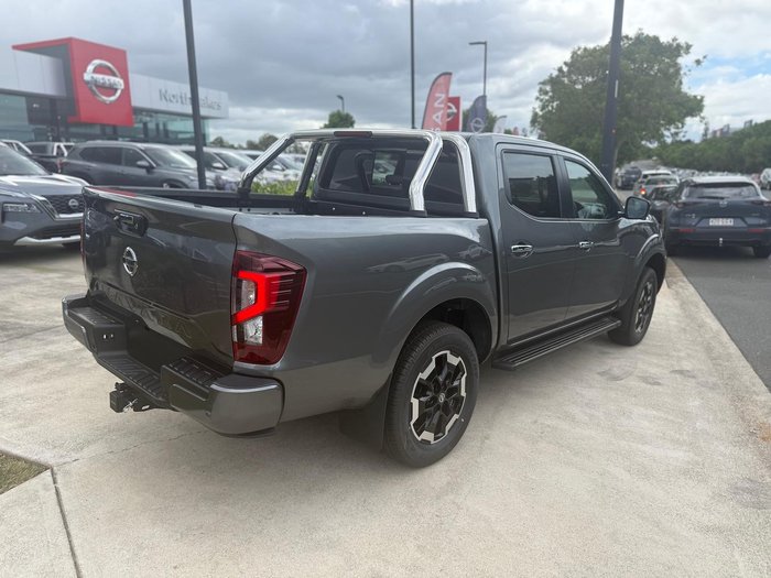 2025 Nissan Navara ST-X
