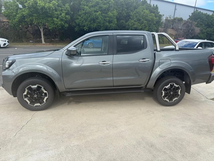 2025 Nissan Navara ST-X