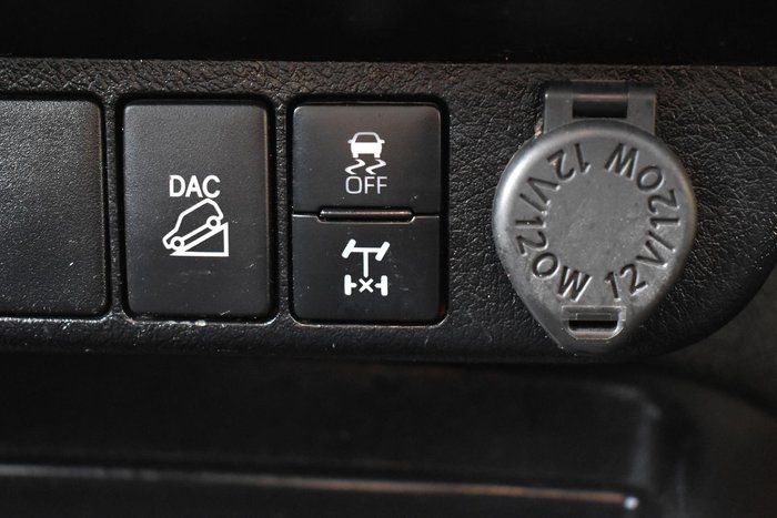 2021 Toyota Hilux SR GUN126R 4X4 Dual Range Glacier White