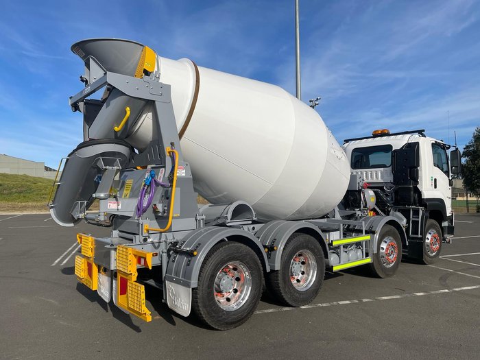 2025 Isuzu F Series 2025 Isuzu FYJ 300-350 8X4 Agitator Cab Chassis