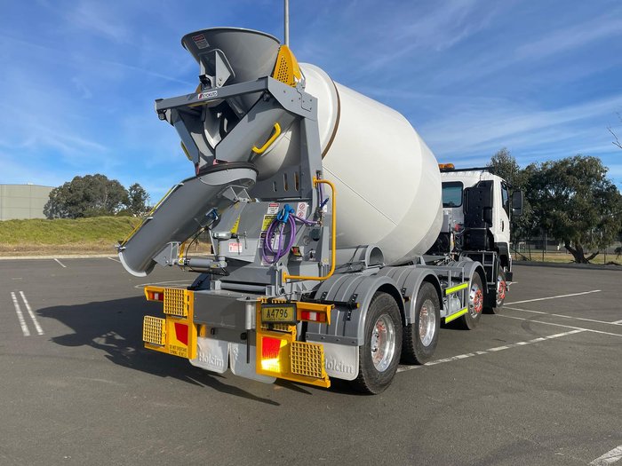 2025 Isuzu F Series 2025 Isuzu FYJ 300-350 8X4 Agitator Cab Chassis
