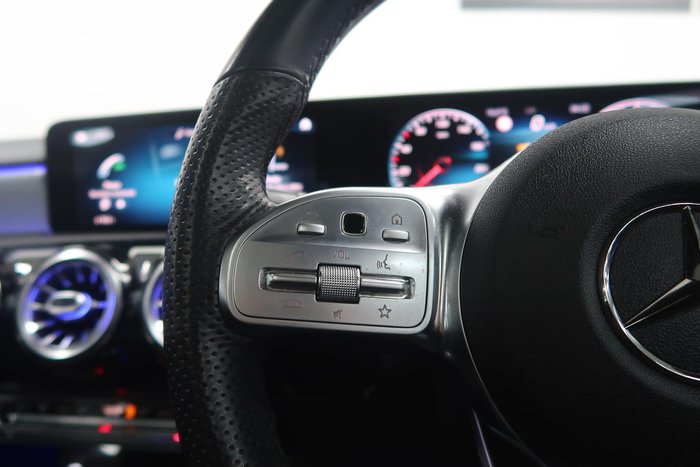 2020 Mercedes-Benz CLA-Class CLA200