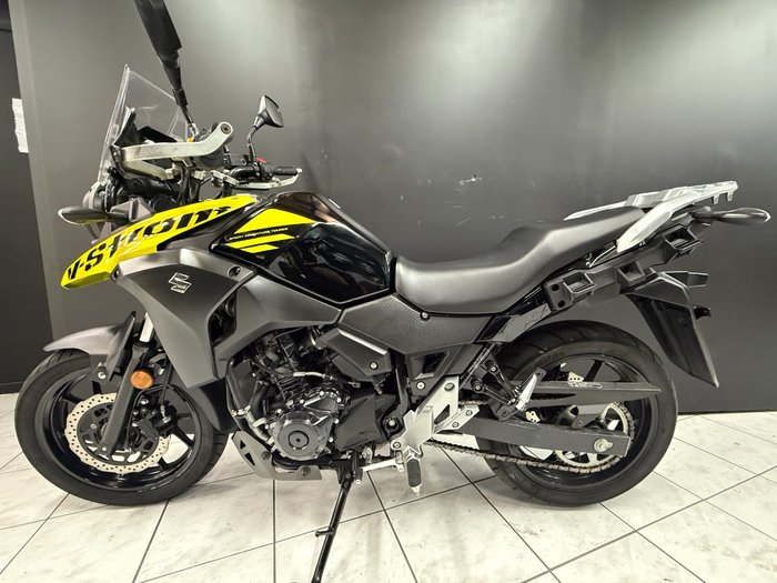 2019 SUZUKI V-STROM 250 (DL250A) Black
