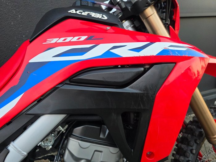 2023 Honda CRF300LRA RALLY RED