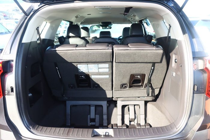 2024 Kia Carnival Sport
