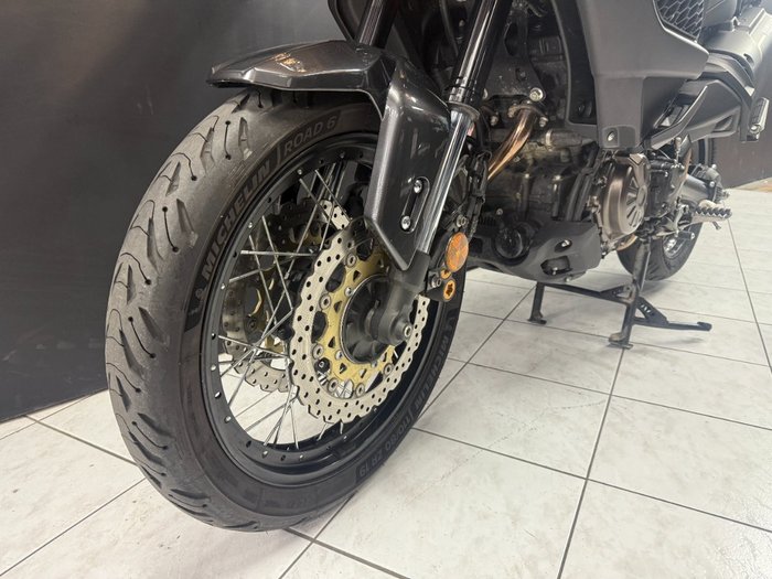 2023 Yamaha XT1200ZE SUPER TENERE Black