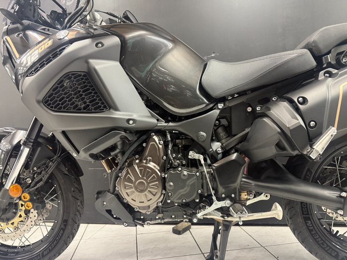 2023 Yamaha XT1200ZE SUPER TENERE Black