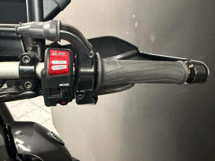 2023 Yamaha XT1200ZE SUPER TENERE Black