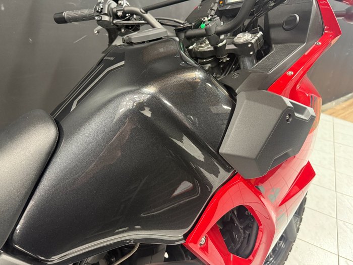 2024 Kawasaki KLR650 (KL650) Red