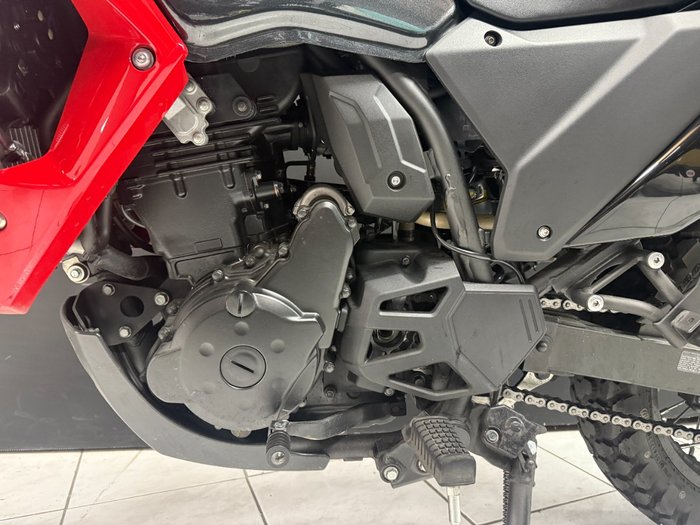 2024 Kawasaki KLR650 (KL650) Red