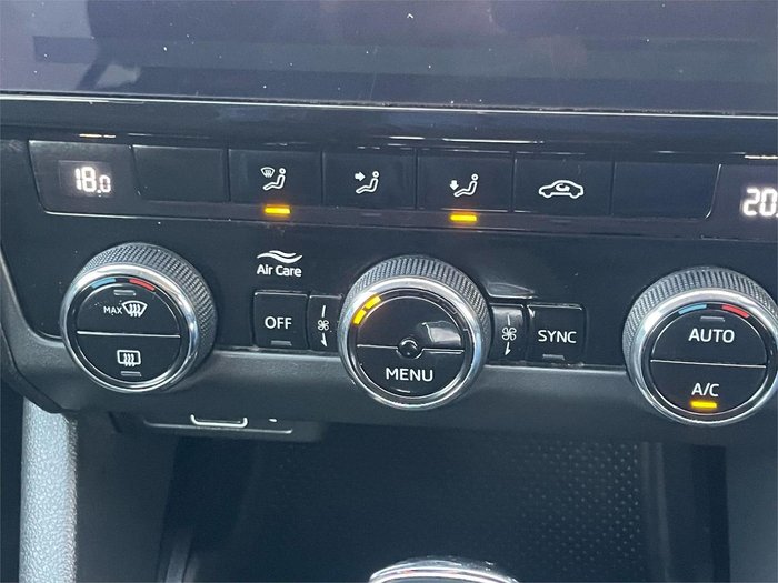 2018 SKODA Octavia 110TSI NE MY19 Moon White