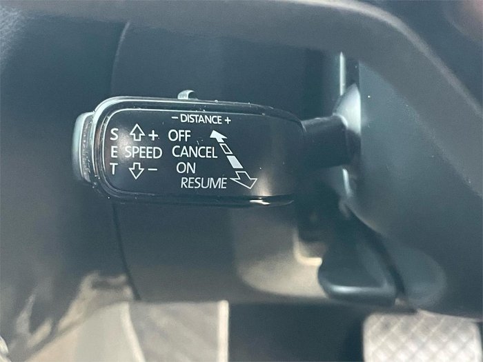 2018 SKODA Octavia 110TSI NE MY19 Moon White