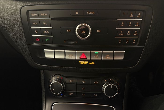 2017 Mercedes-Benz B-Class B180