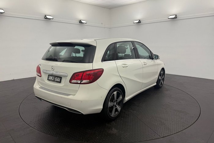 2017 Mercedes-Benz B-Class B180