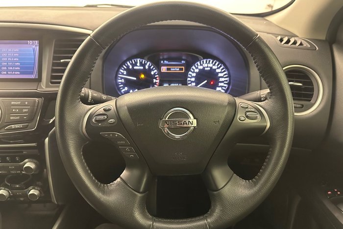 2015 Nissan Pathfinder ST