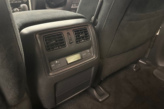 2015 Nissan Pathfinder ST