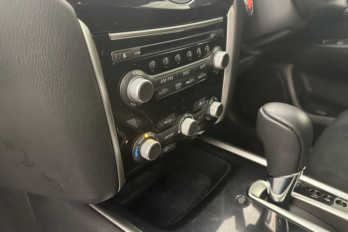 2015 Nissan Pathfinder ST