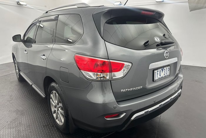 2015 Nissan Pathfinder ST