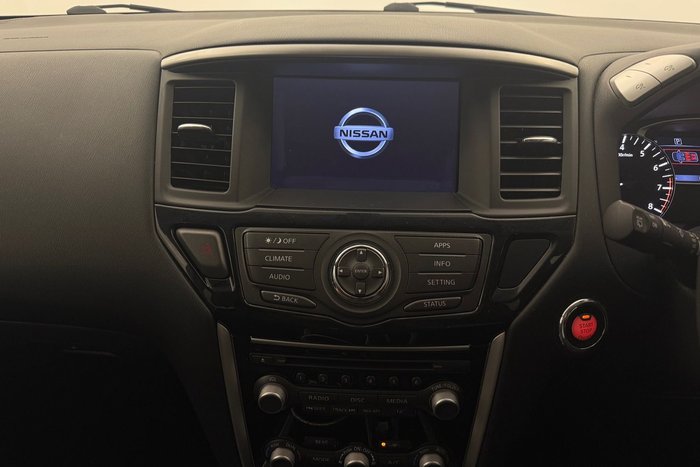 2017 Nissan Pathfinder ST