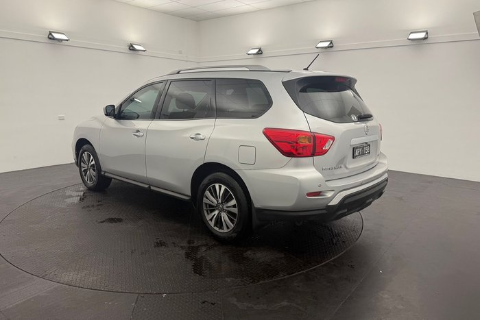 2017 Nissan Pathfinder ST