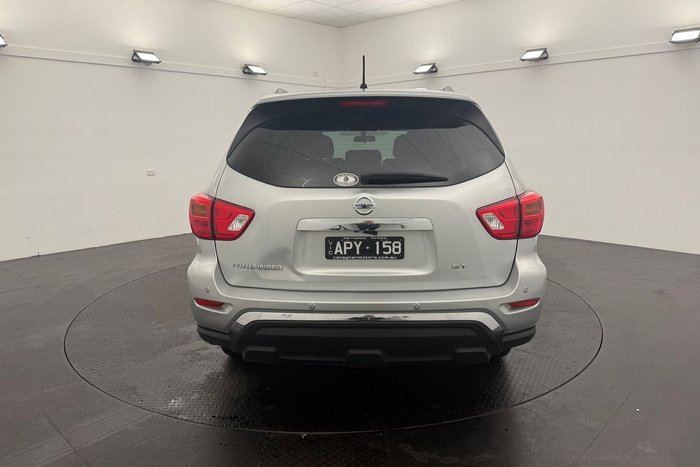 2017 Nissan Pathfinder ST
