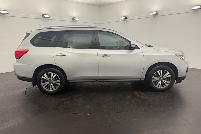 2017 Nissan Pathfinder ST