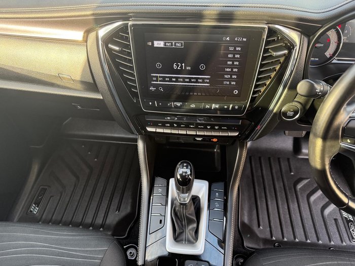 2023 Isuzu MU-X LS-U