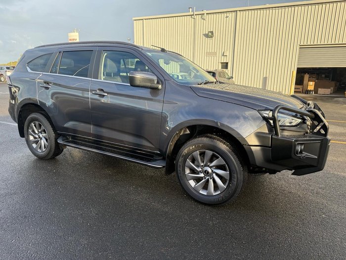 2023 Isuzu MU-X LS-U