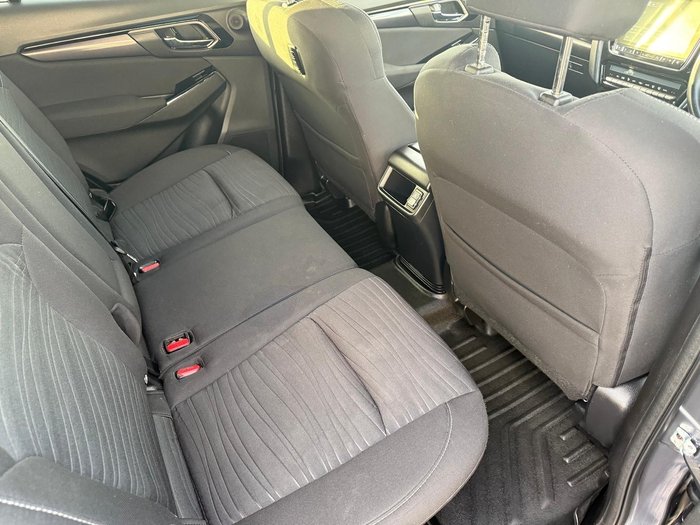 2023 Isuzu MU-X LS-U