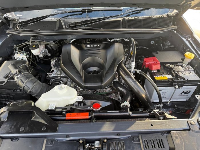 2023 Isuzu MU-X LS-U