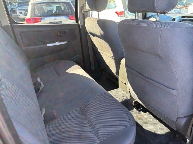 2012 TOYOTA HILUX