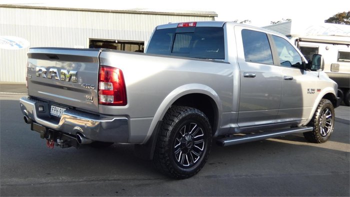 2019 RAM 1500 Laramie DS MY19 4X4 Dual Range Billet Silver