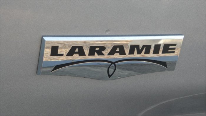 2019 RAM 1500 Laramie DS MY19 4X4 Dual Range Billet Silver