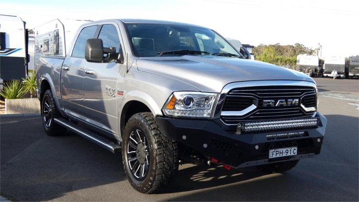 2019 RAM 1500 Laramie DS MY19 4X4 Dual Range Billet Silver