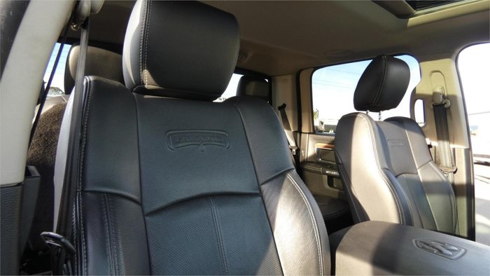 2019 RAM 1500 Laramie DS MY19 4X4 Dual Range Billet Silver