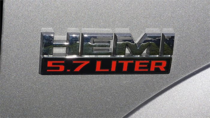 2019 RAM 1500 Laramie DS MY19 4X4 Dual Range Billet Silver