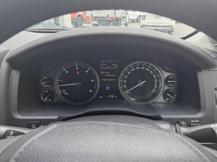 2020 Toyota Landcruiser VX