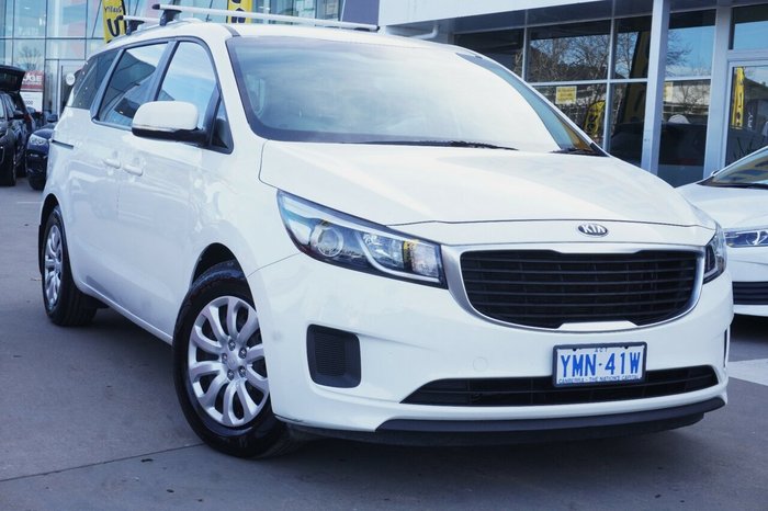 2017 Kia Carnival S