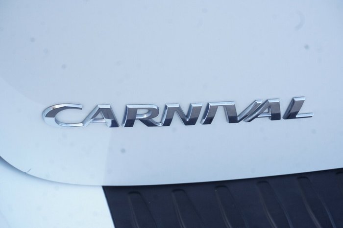 2017 Kia Carnival S