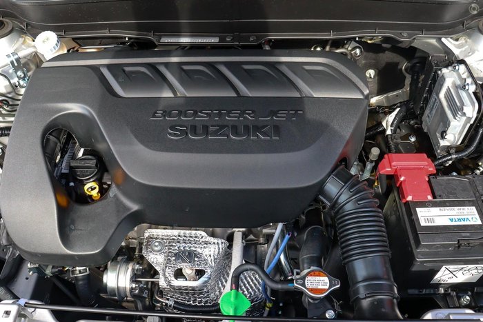 2024 Suzuki Vitara Turbo LY Series II Silky Silver
