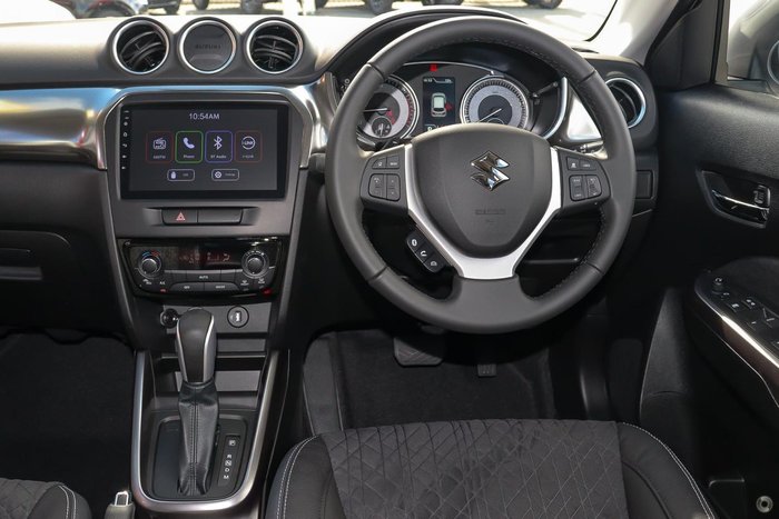 2024 Suzuki Vitara Turbo LY Series II Silky Silver